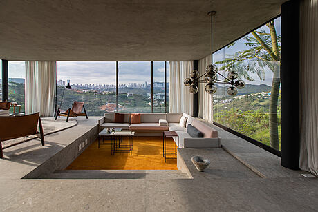 Casa EG’s Concrete Elegance: From Steep Slopes to Stunning Views - 5