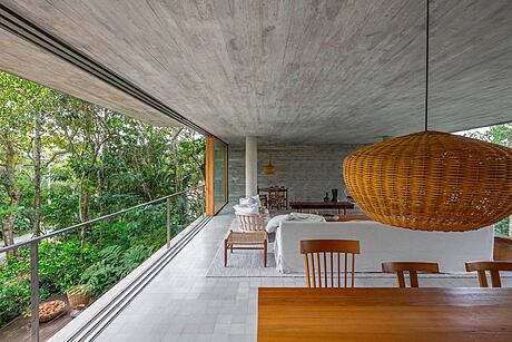 Casa Azul: Embracing Guarujá’s Atlantic Forest with Thoughtful Design - 5