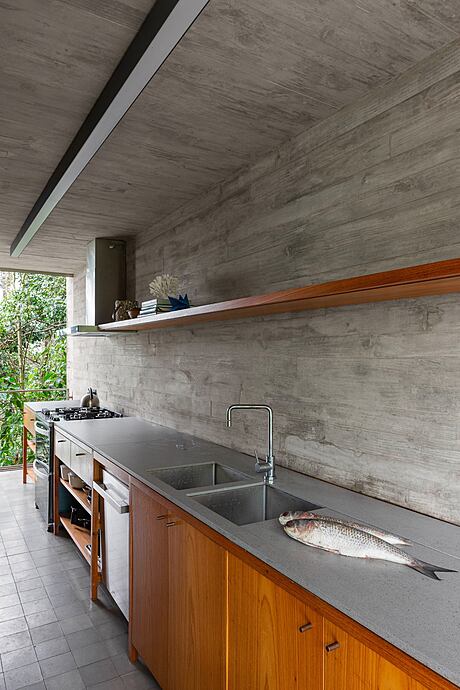 Casa Azul: Embracing Guarujá’s Atlantic Forest with Thoughtful Design - 8