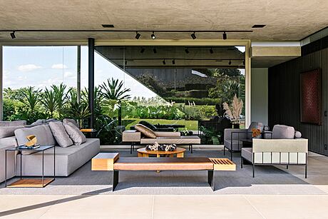 Casa Colina: FGMF Arquitetos’ Concrete Marvel in Porto Feliz - 5