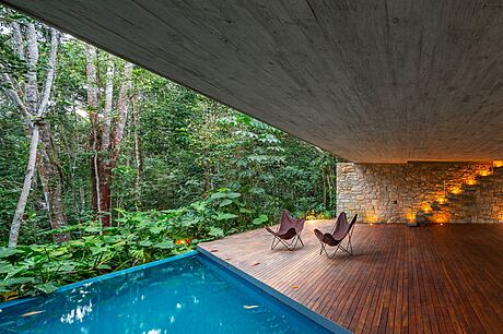 Casa Azul: Embracing Guarujá’s Atlantic Forest with Thoughtful Design - 17