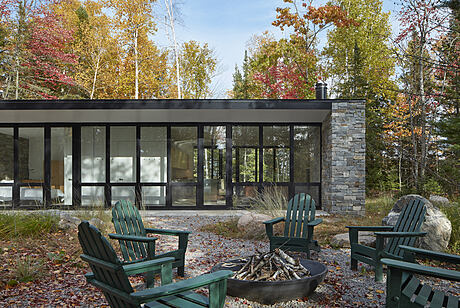 Clearwater Lake Retreat: A Woodland Oasis in Wisconsin - 2