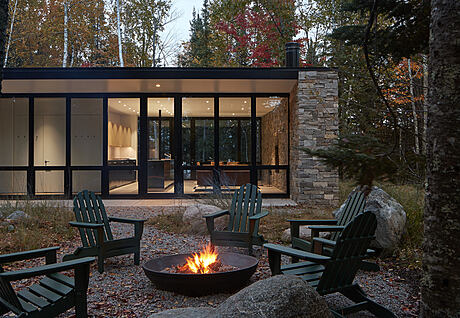 Clearwater Lake Retreat: A Woodland Oasis in Wisconsin - 10