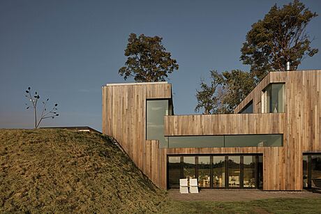 75.9 House: A Pioneering Vision of Contemporary Living - 2