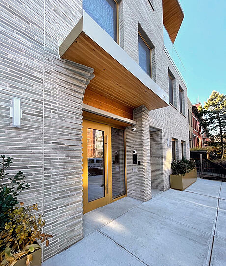 Timber House: Redefining Eco-Condos in Brooklyn - 9