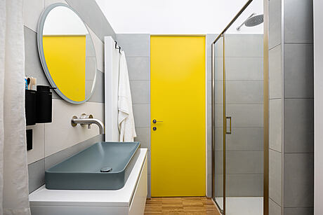 Casa Mia: 60s Apartment Turned Chic Home - 10