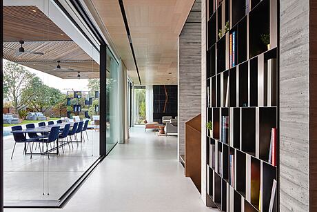 C House: Sleek Design Meets Coastal Living - 6