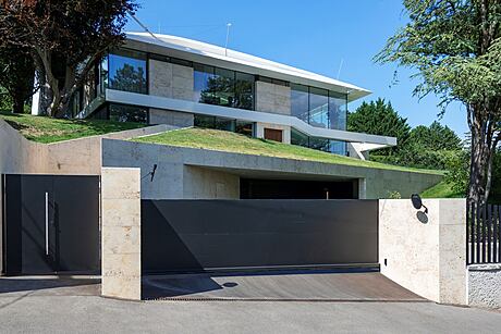 House P: A Vision of Sustainable Elegance in Austria - 16