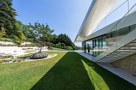 House P: A Vision of Sustainable Elegance in Austria - 2