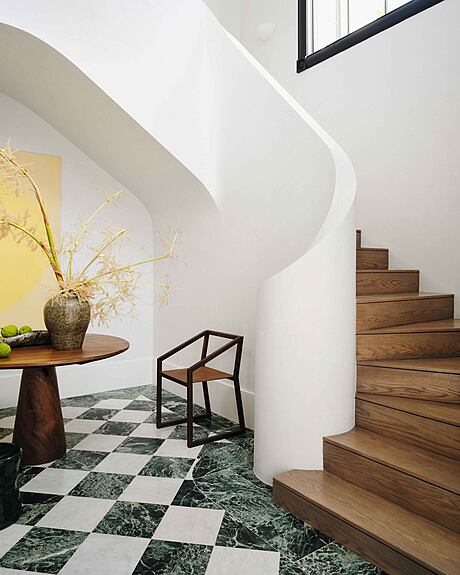 Light House: Smac Studio’s Modern Twist on Tuscan Charm - 9