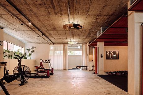 Members Club: Estrela’s Eclectic Wellness Retreat - 8