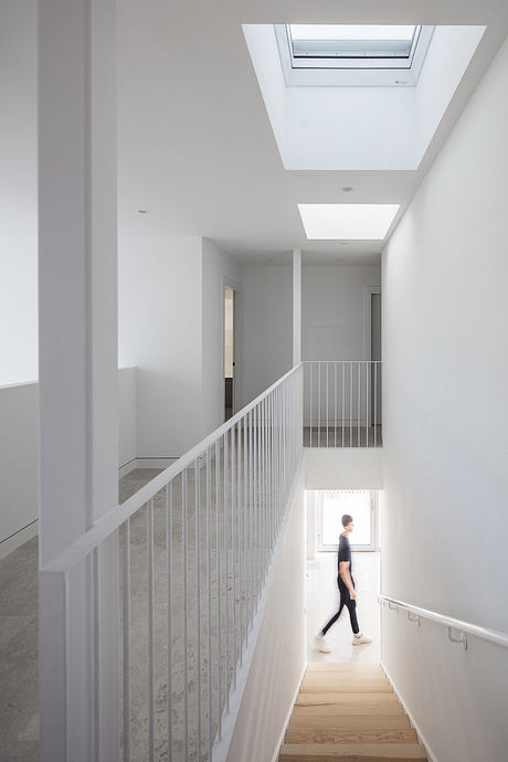 Domus Damero: A Masterpiece of Minimalism in Madrid - 6