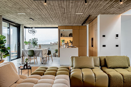 Design Che Accoglie: Elegance Meets Wellbeing in Private Residence - 1