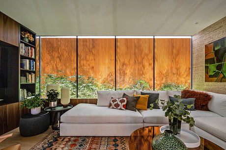Stealth House Transforms Small Footprint into an Oasis of Calm - 2