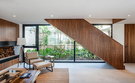 Tom House by Lattes Salinas Arquitectos - 2