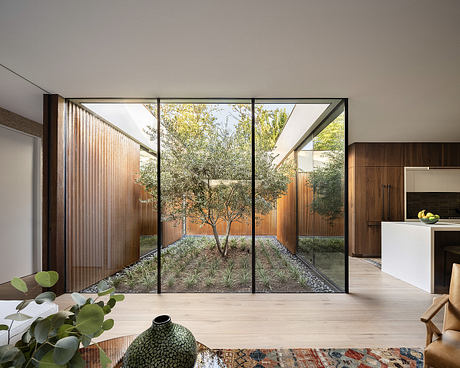 Stealth House Transforms Small Footprint into an Oasis of Calm - 3
