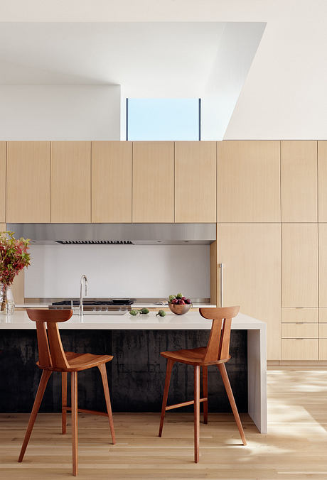 Westbrook Residence Fuses Nature With Contemporary Style - 4