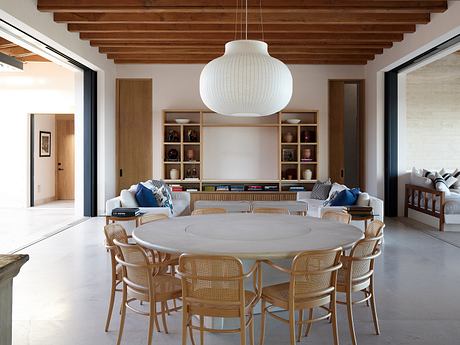 Casa Ananda Embraces Tropical Modernism - 3