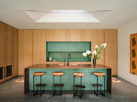 Silver Lake by dSPACE Studio - 5