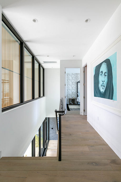 Seathru House is a Modern Florida Family Retreat with Bayfront Views - 6