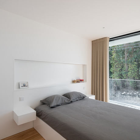 Touguinha House by Raulino Silva Arquitecto - 6