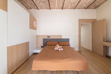 Light and Matter Combines Five Housing Units for Spacious Trani Residence - 6