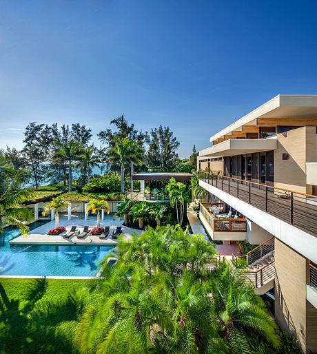 Casey Key Residence is a Serene and Thoughtfully Designed Coastal Retreat - 6