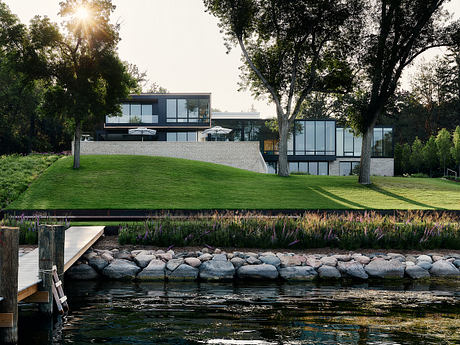 Lakeside Modern by PKA Architecture - 9