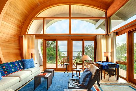 Casey Key Residence is a Serene and Thoughtfully Designed Coastal Retreat - 8