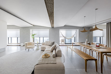 Daily Vacation Merges Hotel Functionality into Opulent Residential Interior - 1