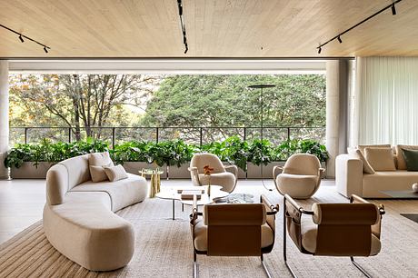 RAL Apartment by Patricia Martinez Architecture - 1