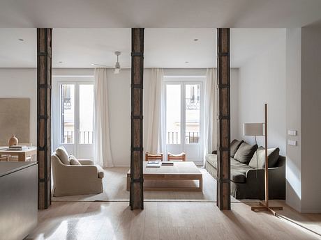 Renovation in Tribunal by Donaire Milans Arquitectos - 1