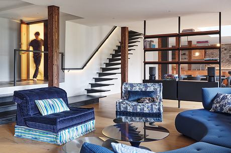 Suite 305 by MU Architecture - 1