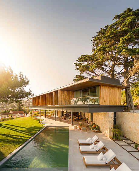 Tejo House by Fernando Guerra | FG+SG - 1
