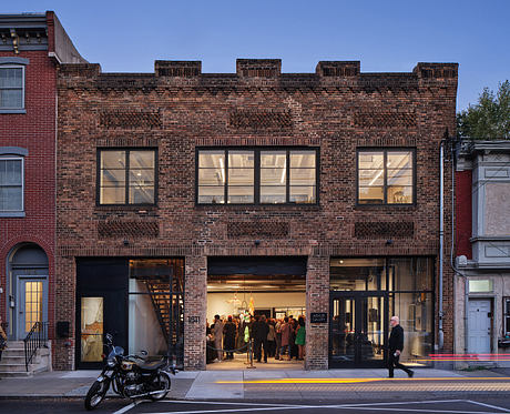Wexler Gallery Transforms Former Pretzel Factory Into Artistic Play Space - 1