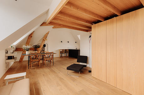 Amsterdam Loft Revelation: Cozy Space Bolstered by Oak Wood Veneer - 2