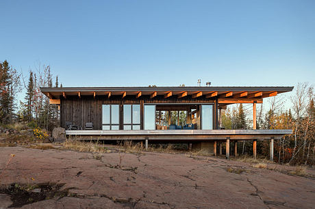 Burnt Rock: Olson Kundig Cabin Cantilevers Over Remote Minnesota Meadow - 2