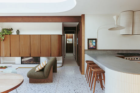 Casaballin Transforms Old Home into Family-Centric Retreat in Australia - 2