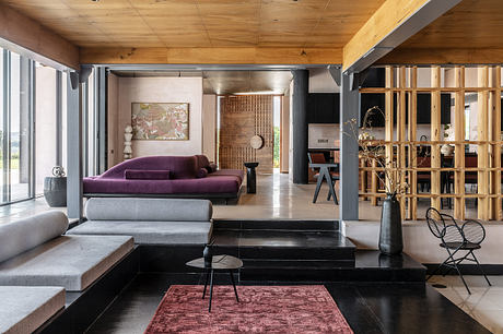 Summer House Charms with Surprising Elegance - 2