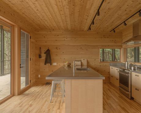 Trestle Cabin by The Miller Hull Partnership - 2