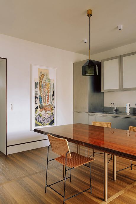 Babylone Apartment Blends Classical and Contemporary Design - 3
