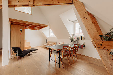Amsterdam Loft Revelation: Cozy Space Bolstered by Oak Wood Veneer - 4