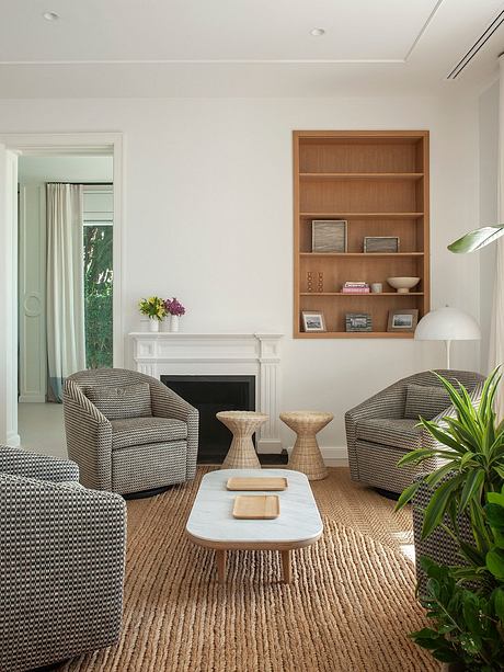 Modernism Villa by Veronica Mimoun Studio - 4