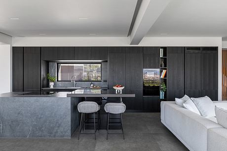 Panorama Residence: Façade Architecture Redesigns Existing House in Greece - 3