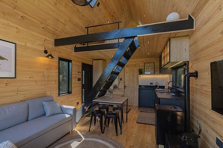 Tiny Auro Cabin Celebrates the Beauty of Nature in Puerto Varas - 3