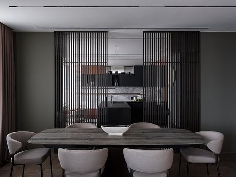 Dark Luxury Apartment: Opulent Interiors and Functional Living - 3