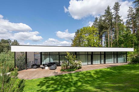 Green Terrace House: Modern Architecture in Vilnius - 4