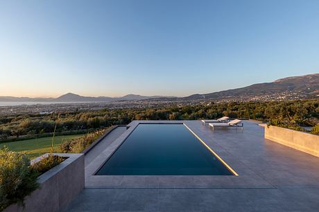 Panorama Residence: Façade Architecture Redesigns Existing House in Greece - 4