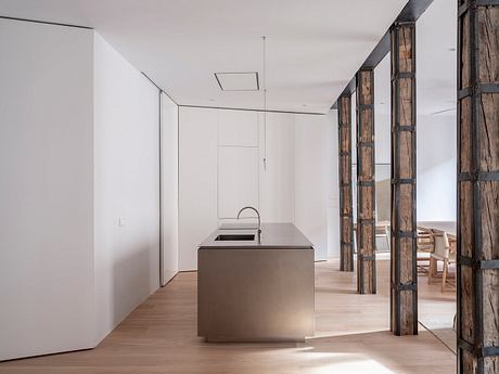 Renovation in Tribunal by Donaire Milans Arquitectos - 5
