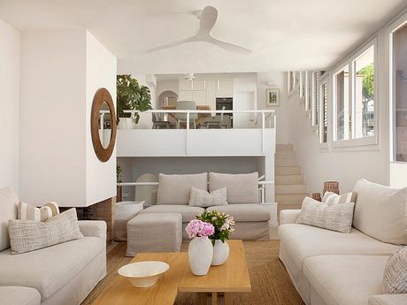Summer House in Costa Brava Combines Sleek Lines With Picturesque Views - 3